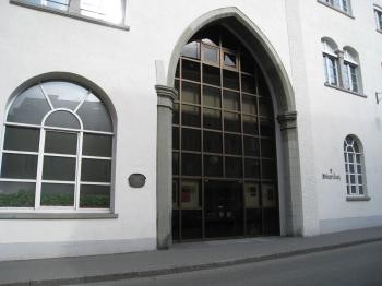 Außenansicht des Bürgersaals Außenansicht des Bürgersaals