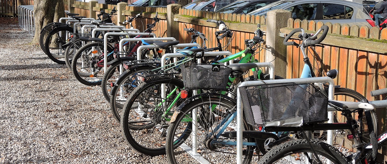 Fahrradabstellanlagen Ellenrieder Gymnasium (Foto: Stadt Konstanz) Fahrradabstellanlagen Ellenrieder Gymnasium (Foto: Stadt Konstanz)