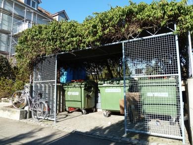 Abfallbehälter Standplatz