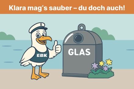 Möwe steht mit Daumen hoch nben einem sauberen Glascontainer. 