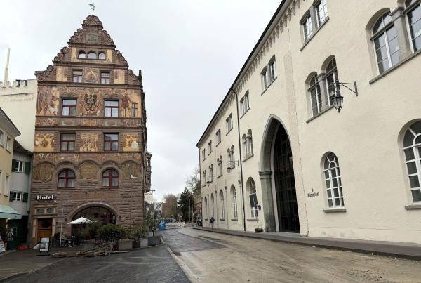 Blick auf Zufahrt St.-Stephans-Platz