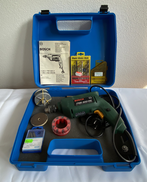 Bohrmaschine + Holz- Kreise