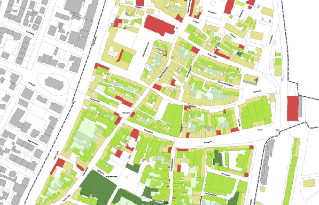 Stadtplan der Konstanzer Altstadt mit rot, gelb oder in Grüntönen eingefärbten Dachflächen