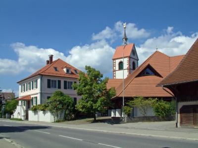 Das Rathaus in Litzelstetten