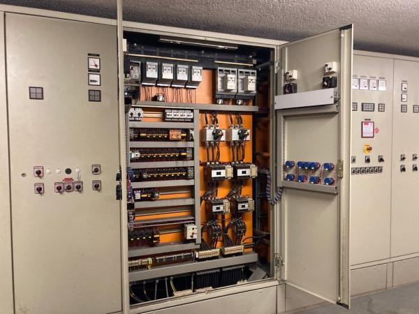 Schaltschrank