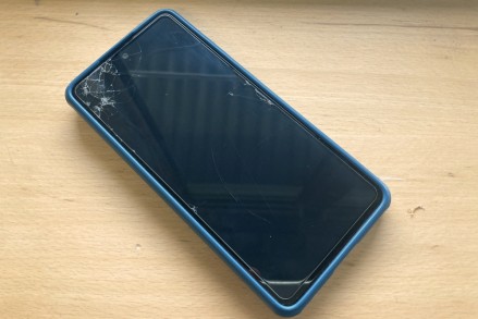 Smartphone, defektes Display Smartphone, defektes Display