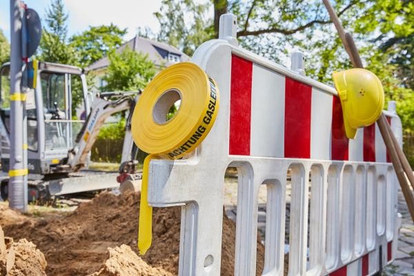 Baustelle mit Absperrung. 