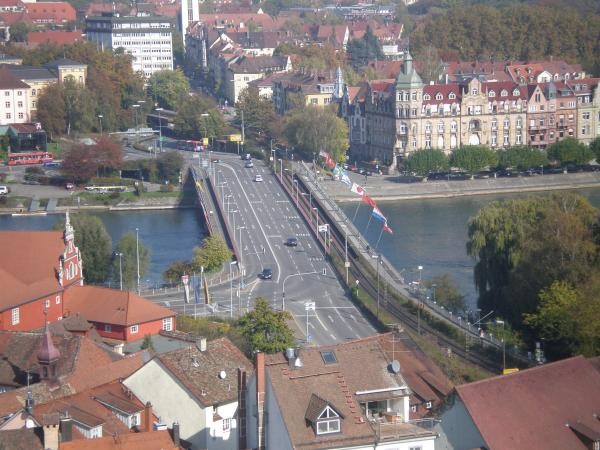 Rheinbrücke aus Vogelperspektive