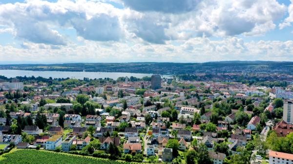 Luftaufnahme des Konstanzer Stadtteils Petershausen