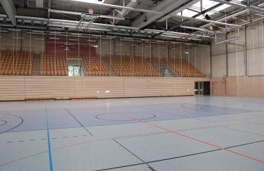 Schänzle Sportareal - Schänzlehalle Tribüne Innenansicht Halle 2