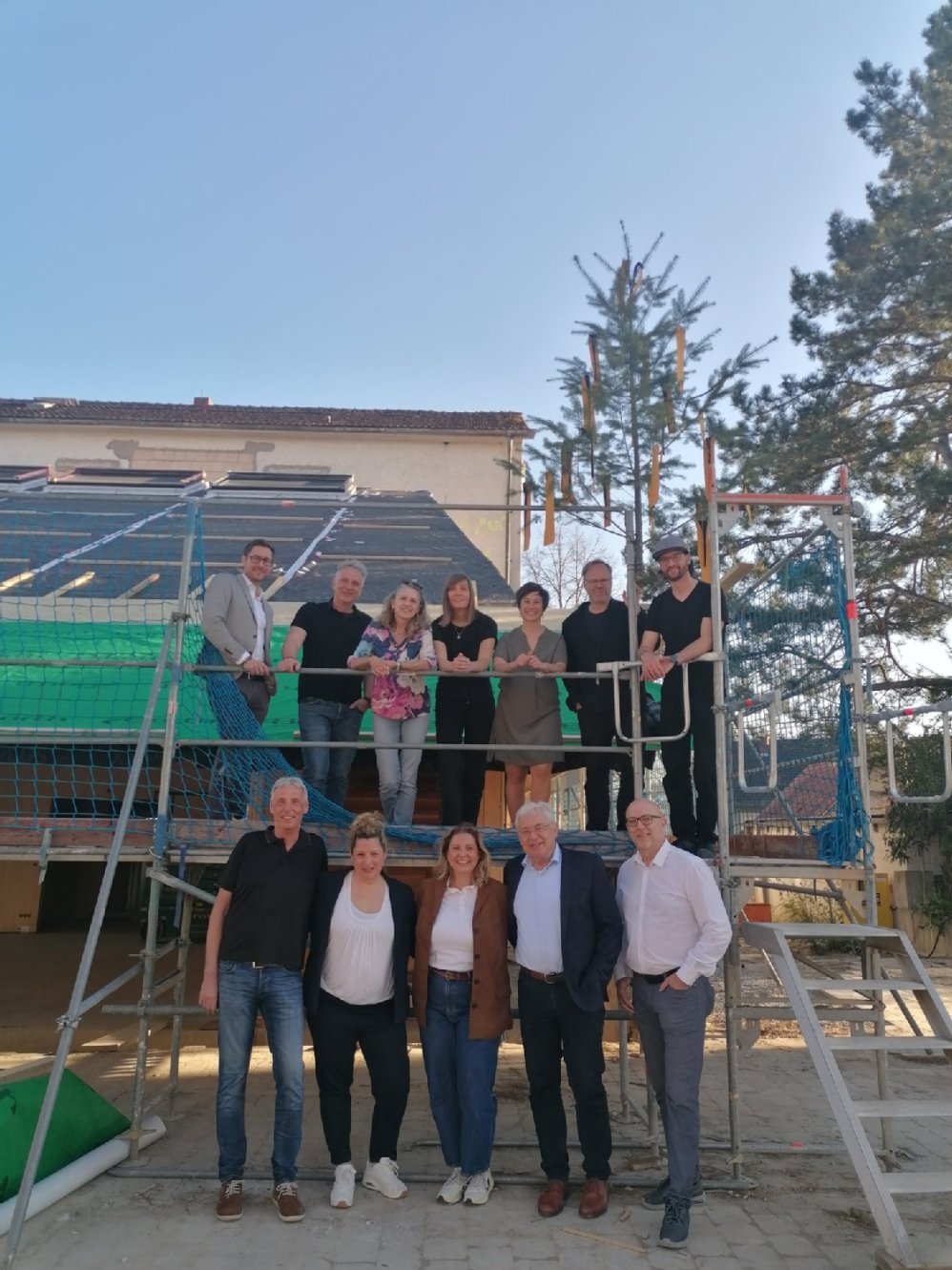 Deckblatt des integrierten Quartierskonzepts mit einem Luftbild von Stadelhofen